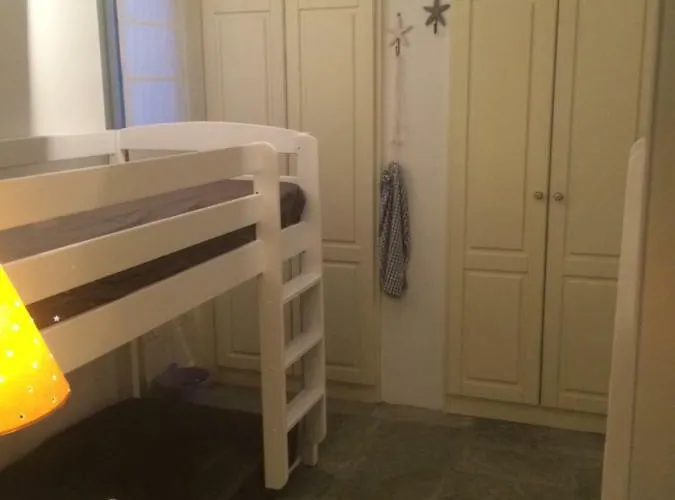 Summer Dream , 5 Min Walk To The *