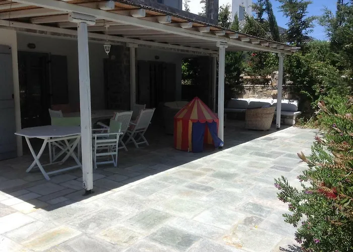 Holiday home Summer Dream , 5 Min Walk To The Livadakia