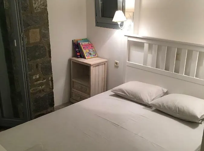 Summer Dream , 5 Min Walk To The *