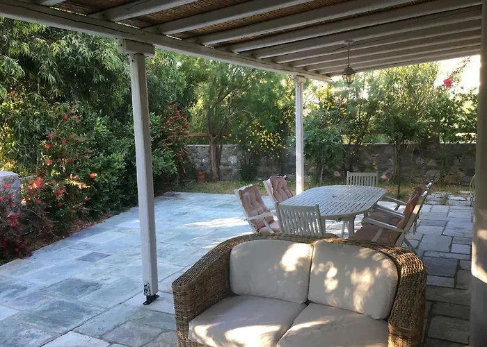 Prázdninový dům Summer Dream , 5 Min Walk To The Livadakia